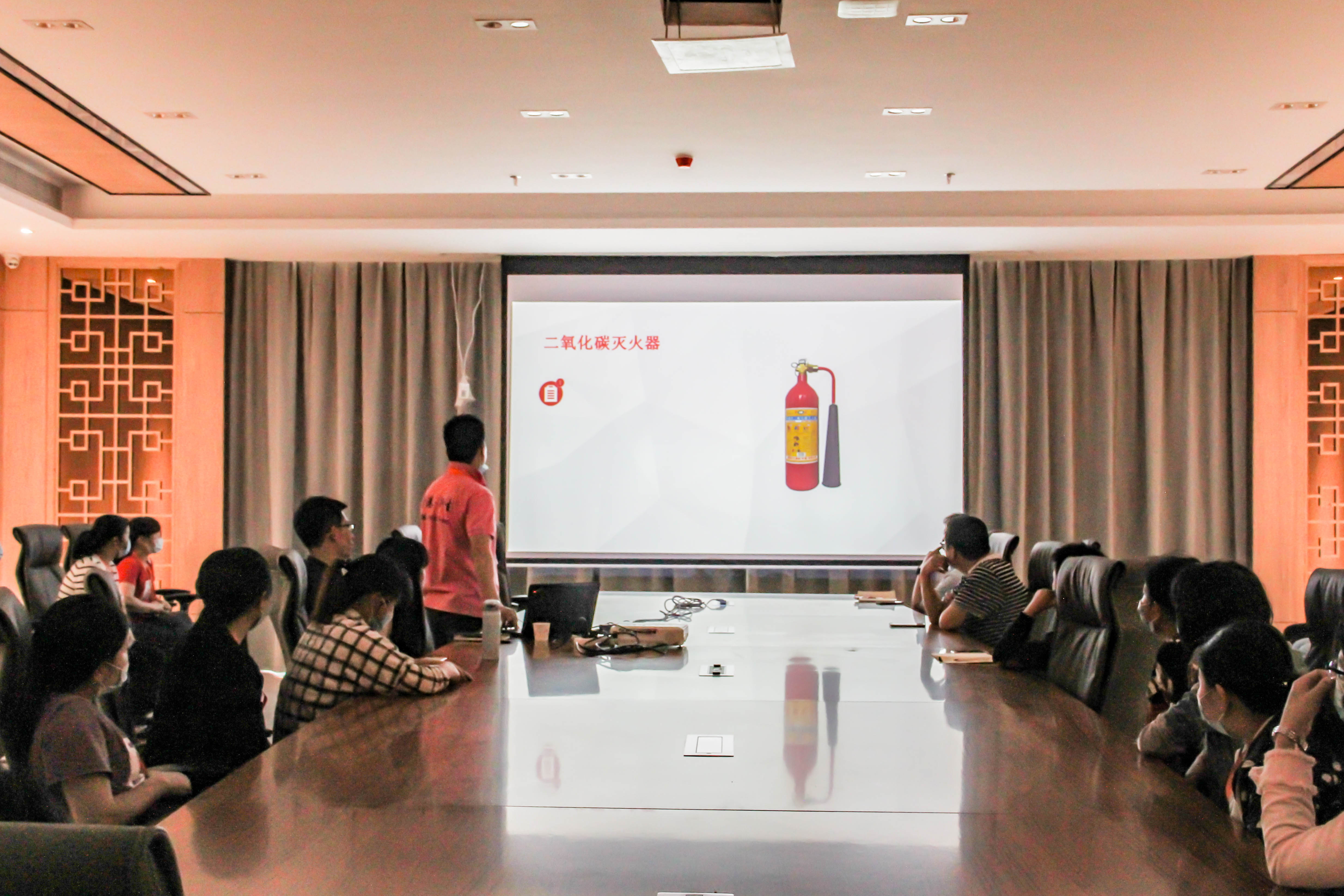 衍生健康醫(yī)藥開展消防安全知識(shí)培訓(xùn)